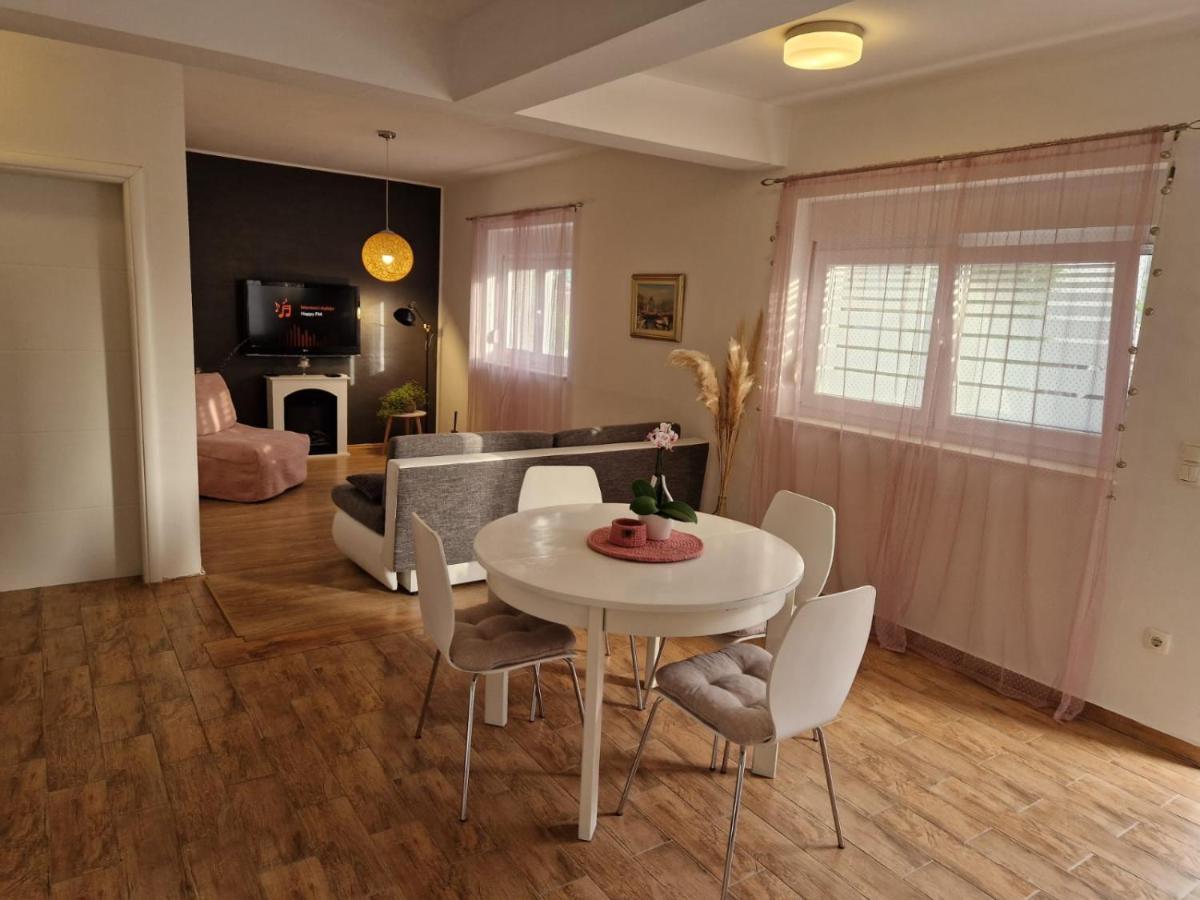 Apartment Dome Biograd Na Moru Luaran gambar