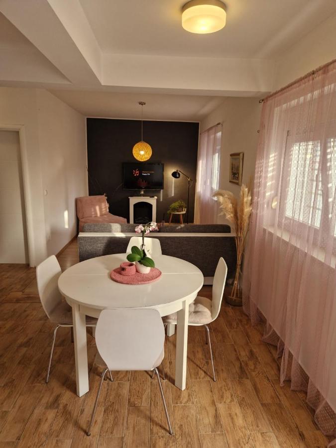 Apartment Dome Biograd Na Moru Luaran gambar