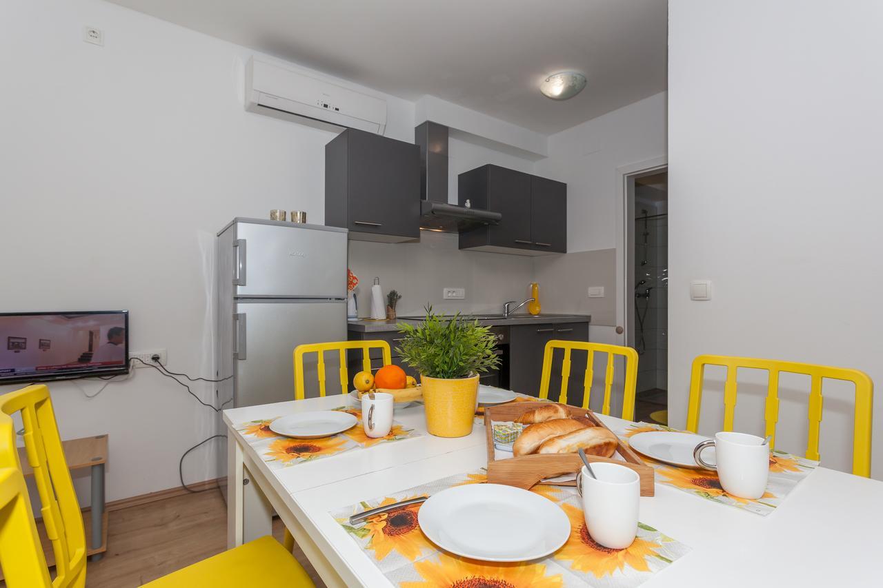 Apartment Dome Biograd Na Moru Luaran gambar