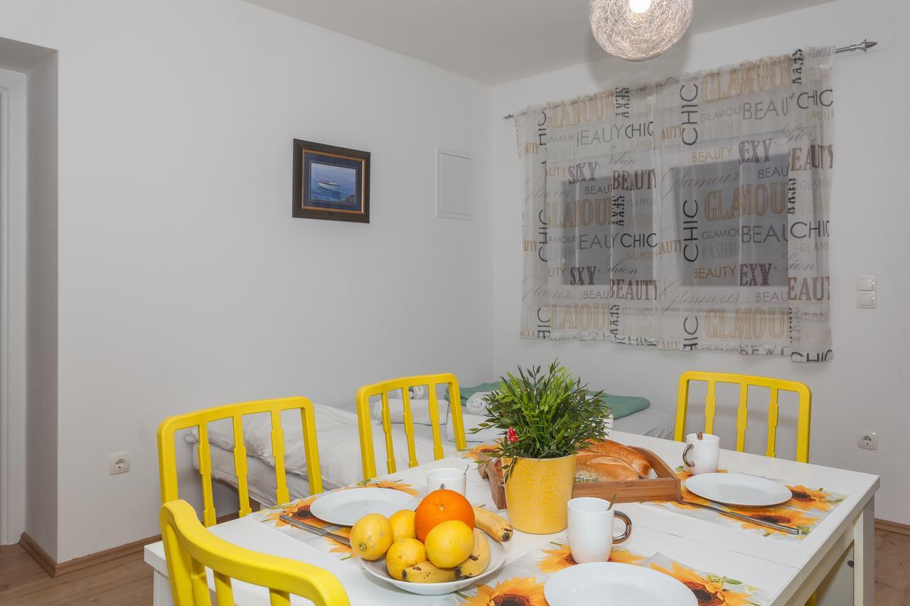 Apartment Dome Biograd Na Moru Luaran gambar